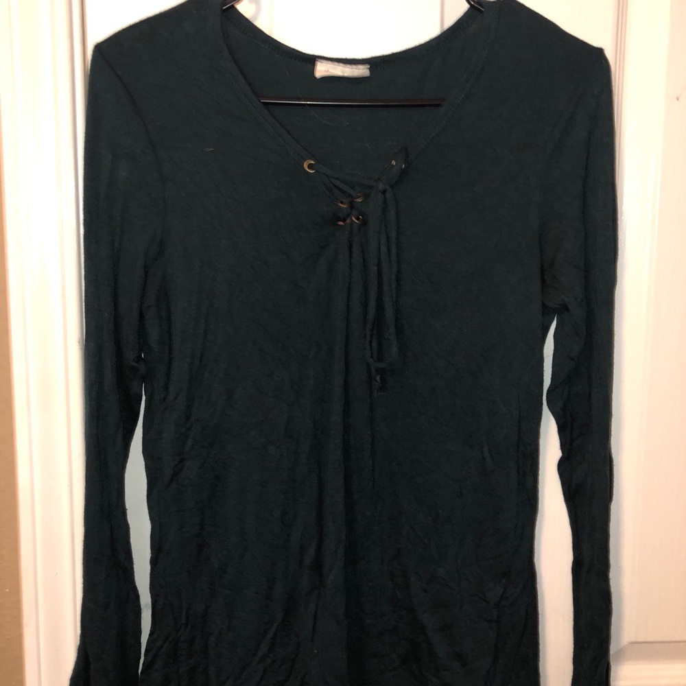 tie up shirt!